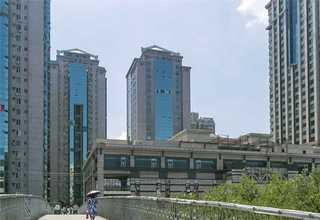 乐清工地夹芯板小草围挡双层